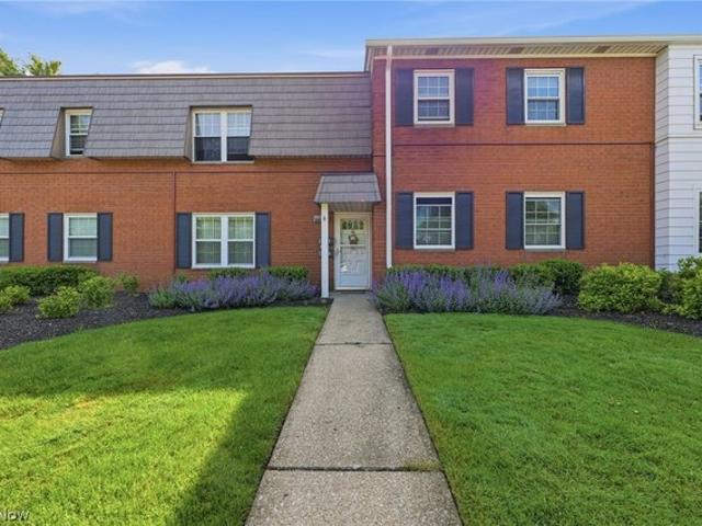 Condo for sale in Rocky River, Ohio