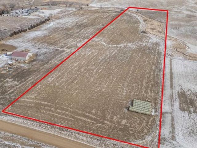 Land for sale in Chancellor, South Dakota