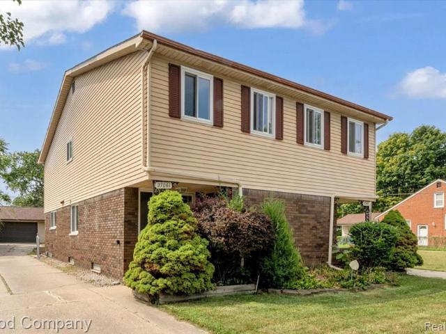 House for sale in Warren, Michigan