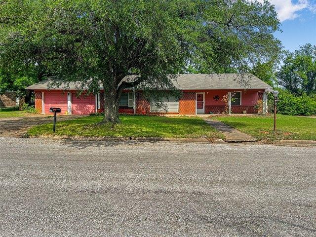 House for sale in Hunt, Texas