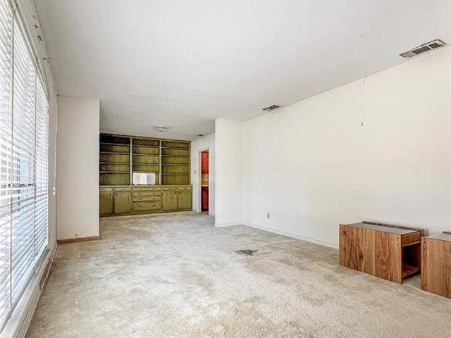 House for sale in Hunt, Texas