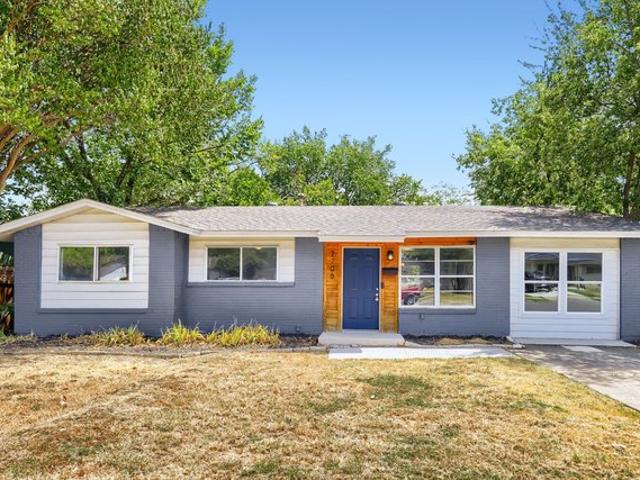 House for sale in Irving, Texas