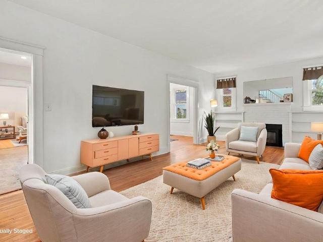 House for sale in Fry's Spring, Charlottesville