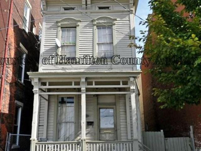 Apartment for rent in Roselawn, Ohio