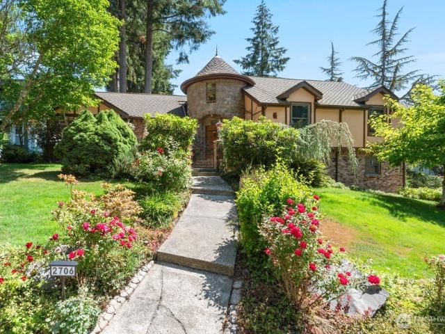 House for sale in Thurston, Washington