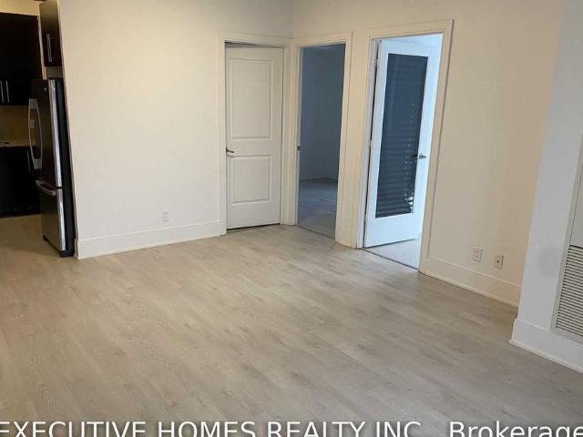 House for rent in City Centre, Mississauga