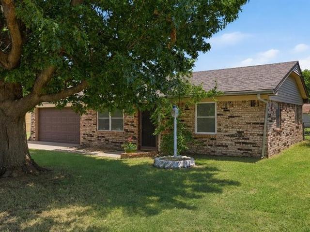 House for sale in Chickasha, Oklahoma