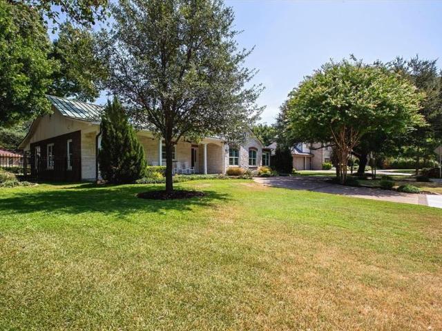 House for sale in Farmers Branch, Dallas County