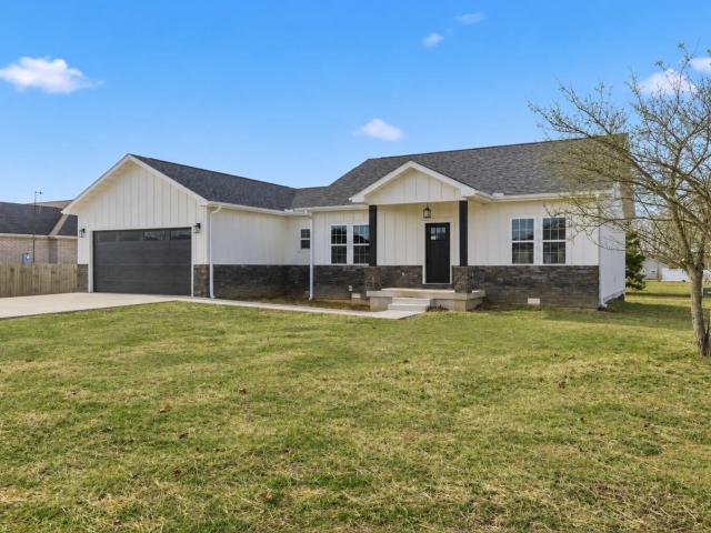 House for sale in Mountain Grove, Wright County