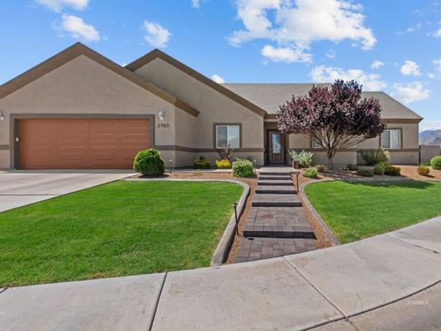 House for sale in Thatcher, Arizona