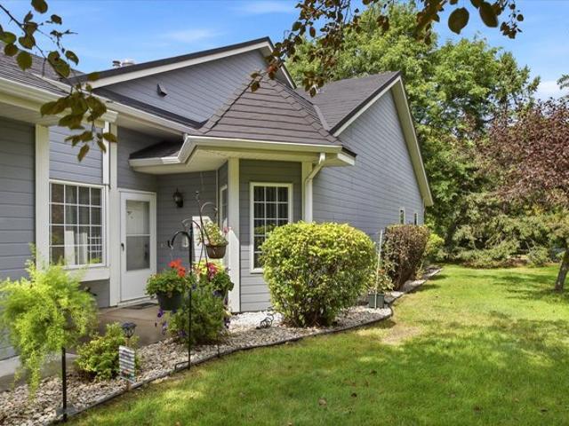 Townhouse for sale in Burnsville, Dakota County