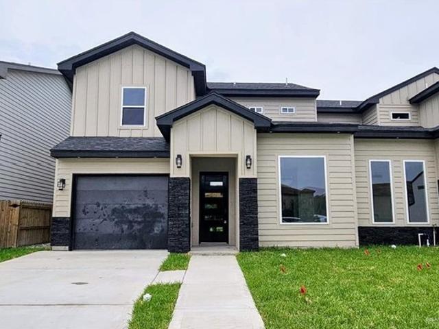 Townhouse for sale in Hidalgo, Texas