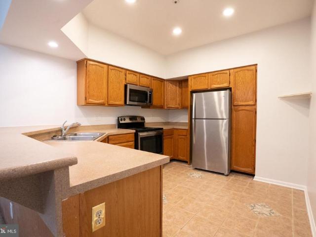 Condo for sale in Riva, Maryland