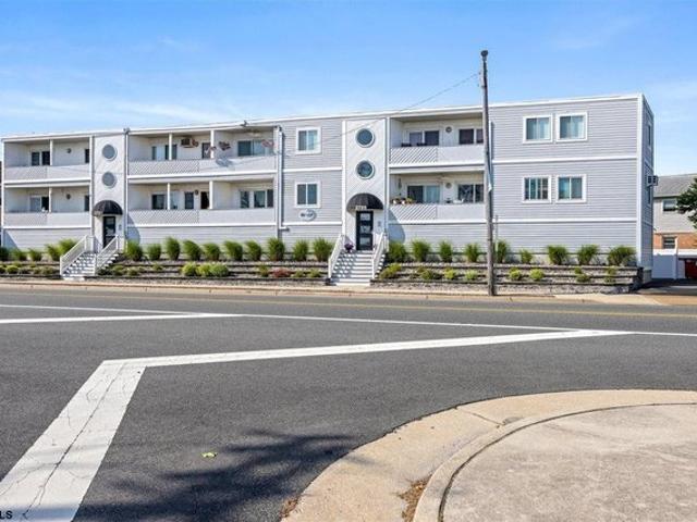 Condo for sale in Longport, New Jersey