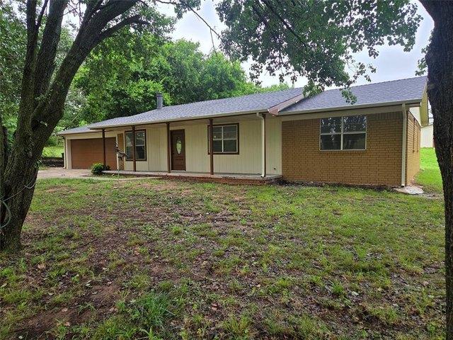 House for sale in Pauls Valley, Oklahoma