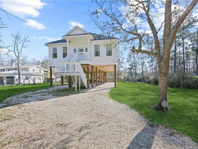 House for sale in Lacombe, Louisiana