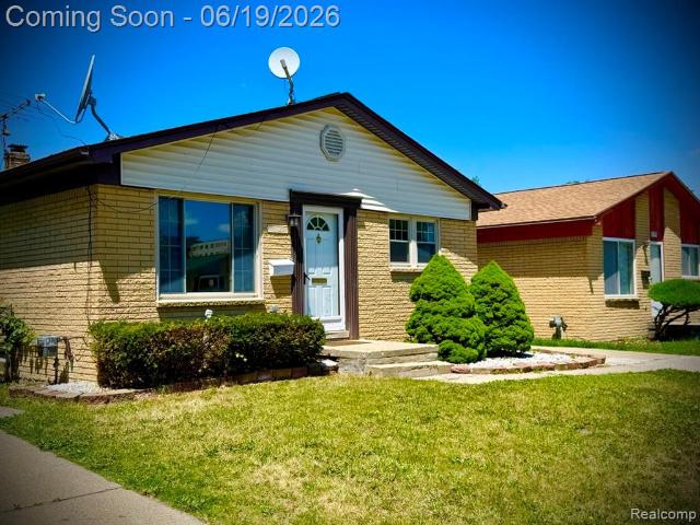 House for sale in Madison Heights, Michigan
