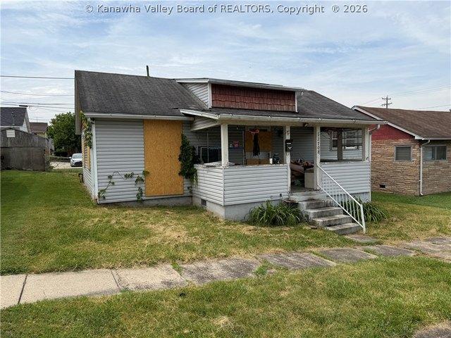 House for sale in Nitro, West Virginia