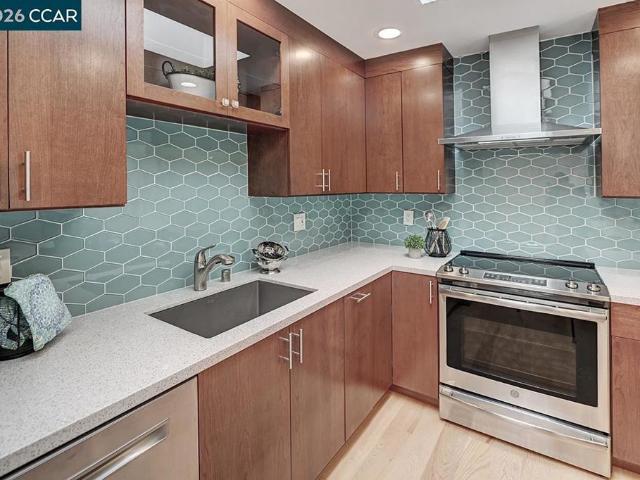 Condo for sale in Walnut Creek, California