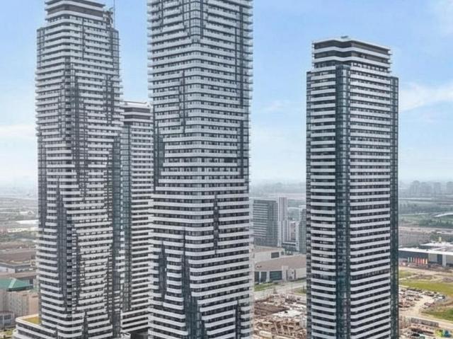 Condo for rent in Woburn, Ontario