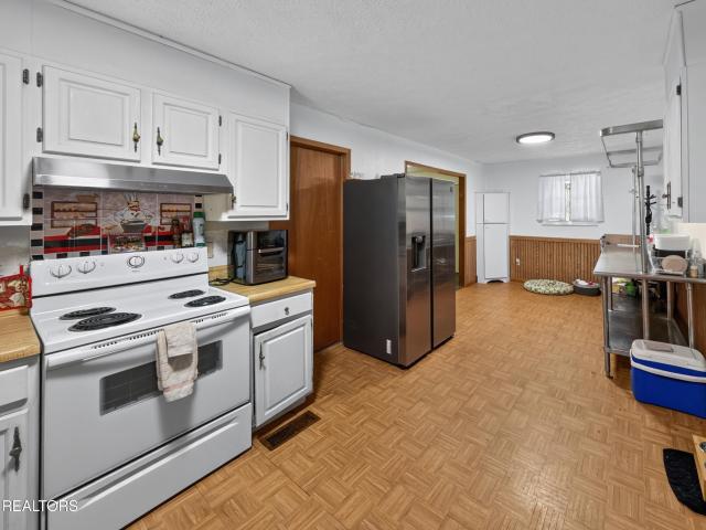 House for sale in Strawberry Plains, Georgia