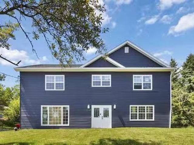 House for sale in Lake Echo, Nova Scotia
