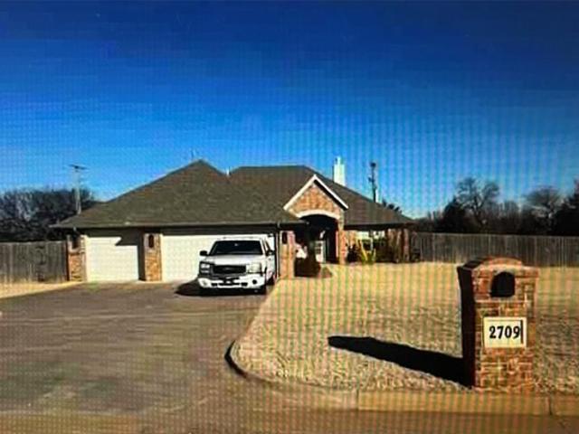House for sale in Piedmont, Oklahoma