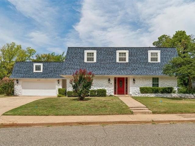 House for sale in Edmond, Oklahoma