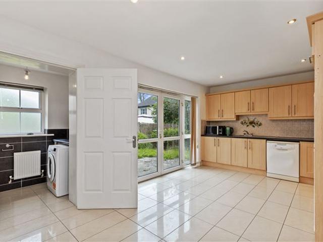 Detached House for sale in Tullow, North Tipperary