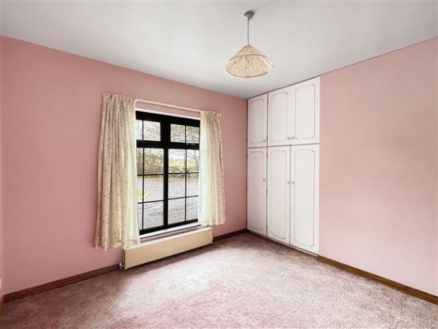 Detached House for sale in Tuam, Connacht
