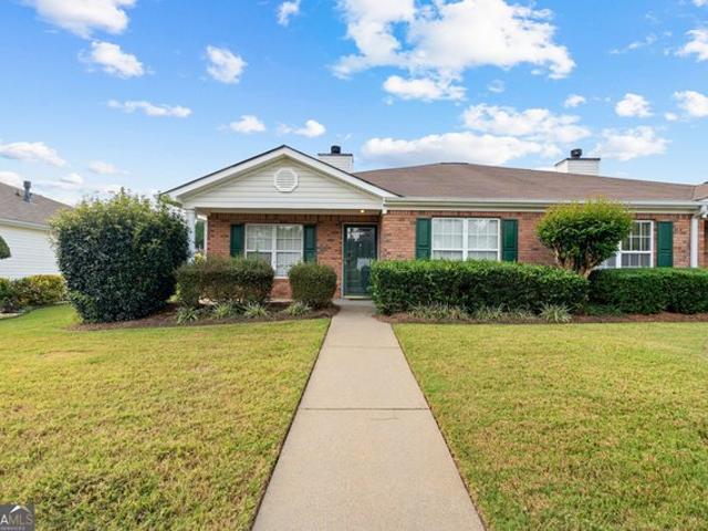 Townhouse for sale in Fayetteville, Georgia