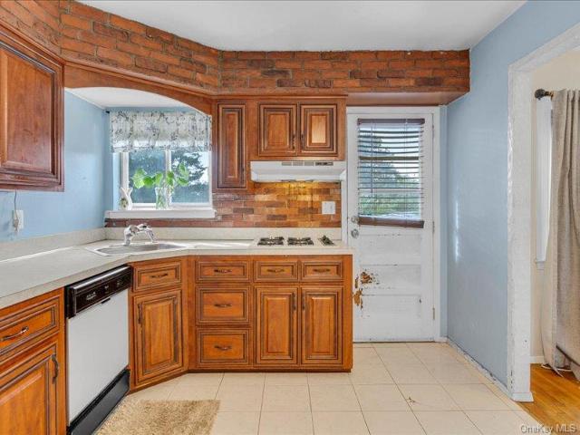 House for sale in Nesconset, Town of Smithtown