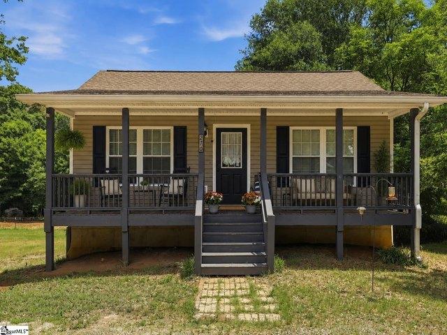 House for sale in Pendleton, South Carolina