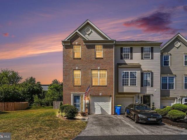 Townhouse for sale in Red Lion, Pennsylvania