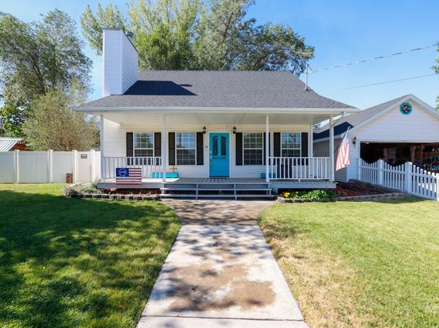 House for sale in Monroe, Utah
