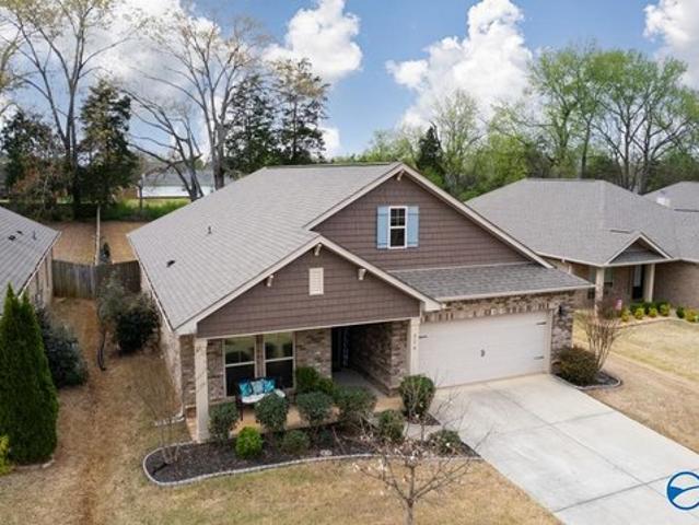 House for sale in New Market, Alabama