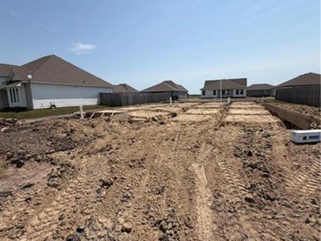House for sale in Snook, Texas