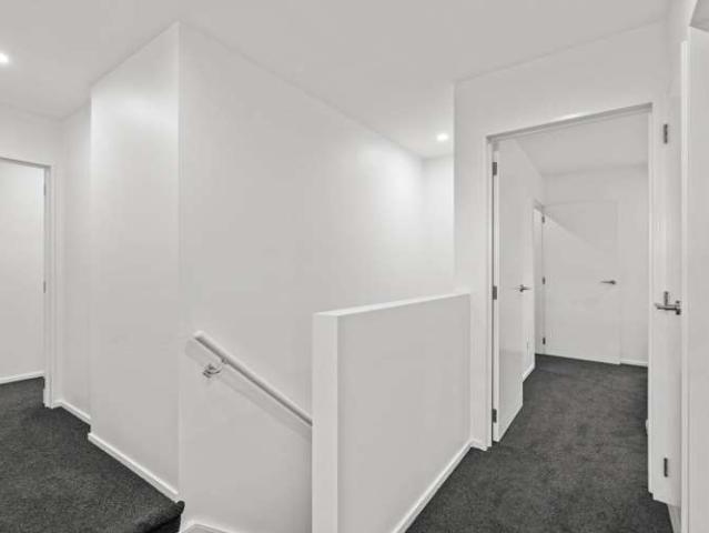 Townhouse for rent in Canterbury