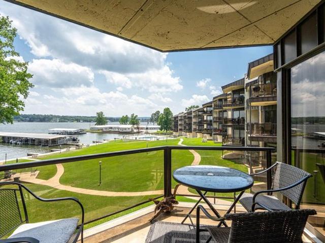 Condo for sale in Ark