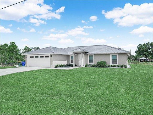 House for sale in Lake Placid, Florida