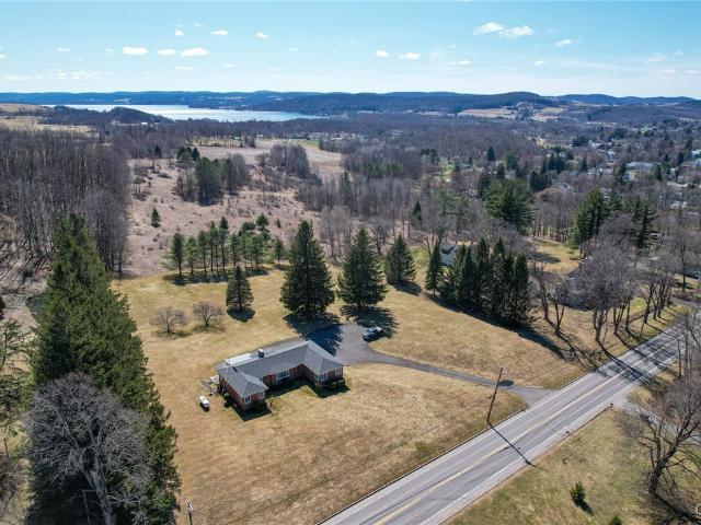 House for sale in Richfield