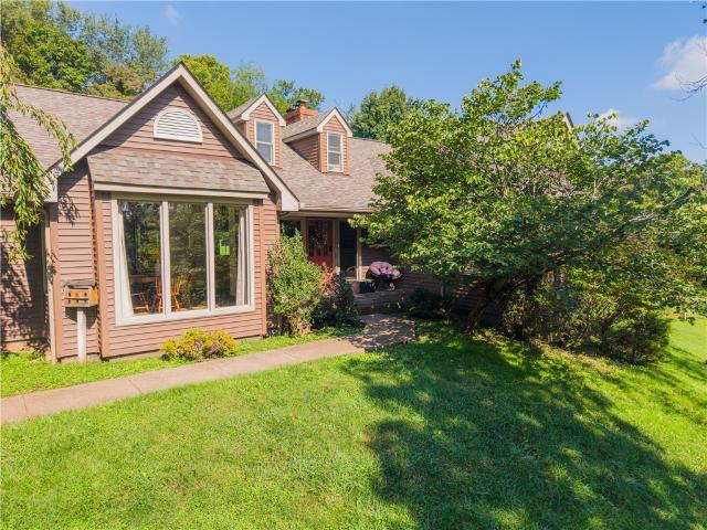 House for sale in North Strabane Township, Washington County