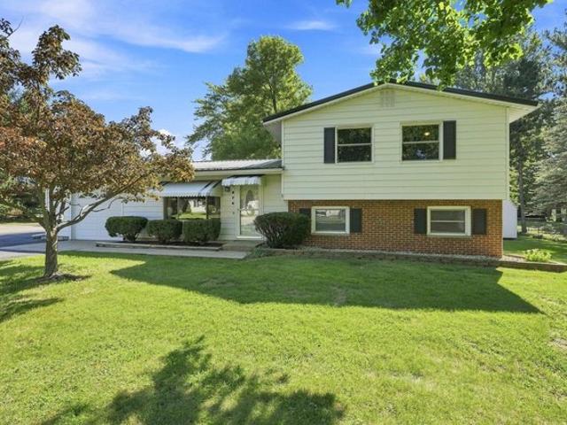 House for sale in Warsaw, Indiana