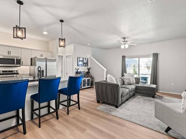 Townhouse for sale in Waukee, Iowa