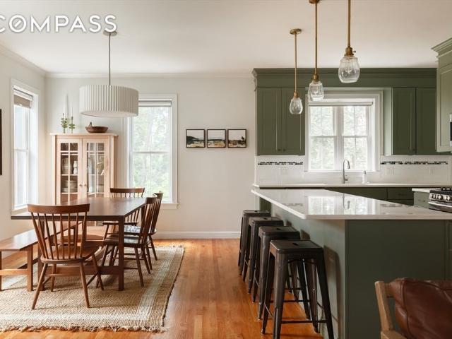 Townhouse for sale in Watertown