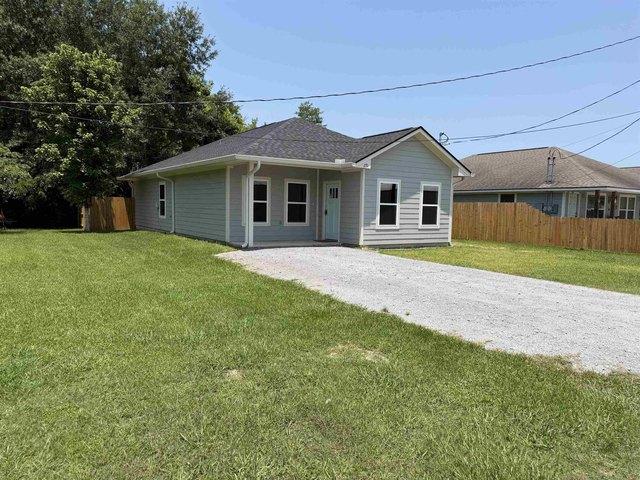 House for sale in Sour Lake, Texas