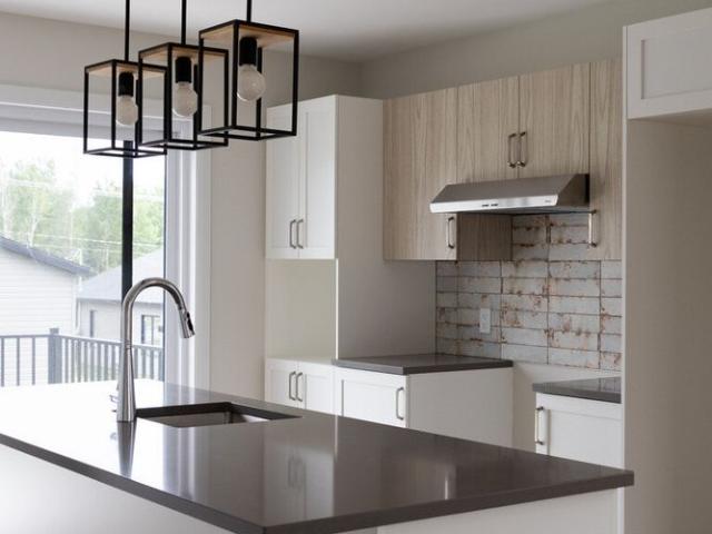 Apartment for rent in Robert-cliche, Quebec