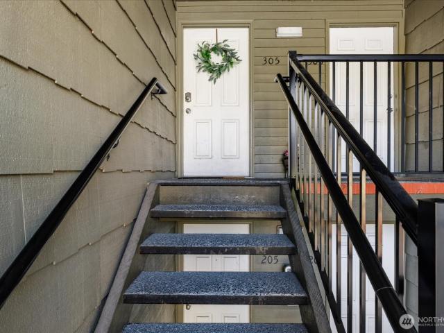 Condo for sale in Oak Harbor, Washington