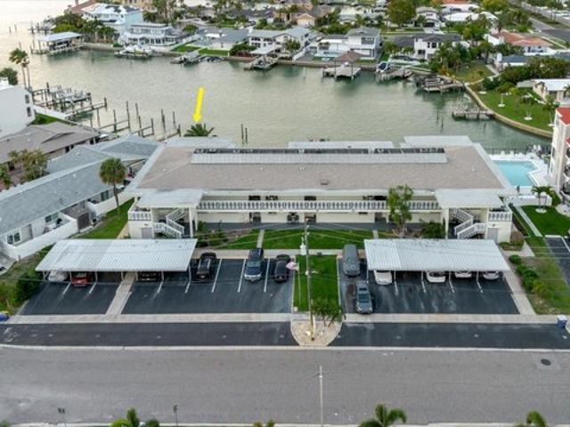 Condo for sale in Clearwater, Florida