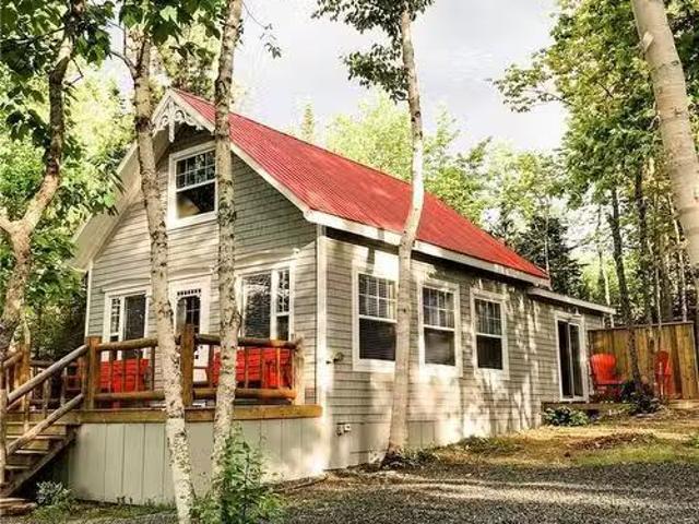 House for sale in Oak Point, New Brunswick